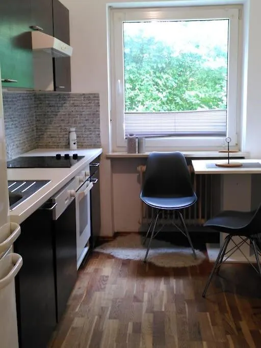מינכן 3 Zimmer-Wohnung - Fuer Arbeitsaufenthalte - Gemuetlich, Gut Gelegen Und Guenstige Wochenraten דירה